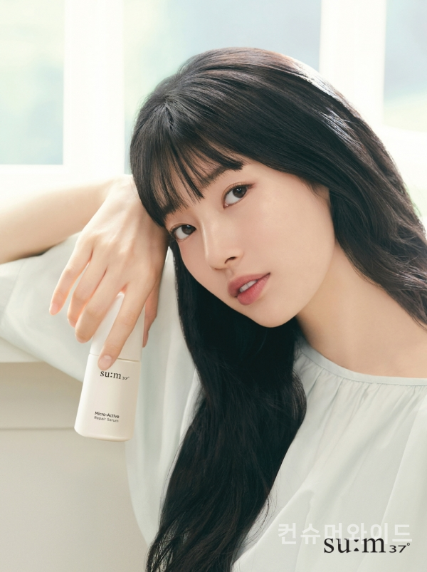 LG생활건강의 브랜드 숨37°이 새로운 브랜드 모델로 가수 겸 배우 수지를 발탁했다고 밝혔다. (사진:LG생활건강)