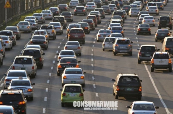 즐거운 설 귀성·귀경길이 되려면, 막히는 시간대는 피하고, 절대 안전운전을 해야 한다. 이는 선택의 가치소비다./ 사진: 컨슈머와이드 DB