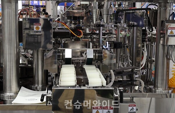 이번 2024 코리아 팩(국제포장기자재전)에서는 23개국 768 개사가 참여해 지속 가능한 포장산업의 미래를 제시했다. ⓒ컨슈머와이드 강진일 기자