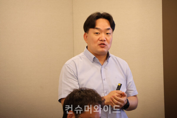 서울과학기술대학교 정연제 교수는 총소유비용 분석을 통한 내연기관 대비 전기차의 경제성 분석 결과를 발표했다. ⓒ컨슈머와이드 전휴성 기자