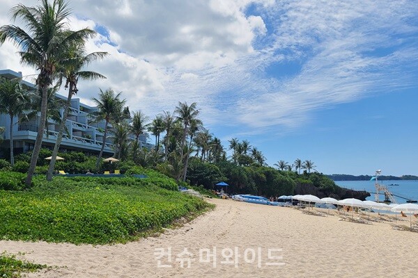 미군 휴양지로 지어졌다가 일본인에게 매각된 오키나와의 문 리조트 뮤지엄 호텔  /사진제공:인세호 ⓒ 컨슈머와이드