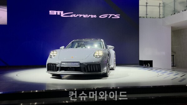 3일 포르쉐코리아가 서울모빌리티쇼 2025에서 신형 911을 국내 최초로 공개했다. ⓒ컨슈머와이드 전휴성 기자