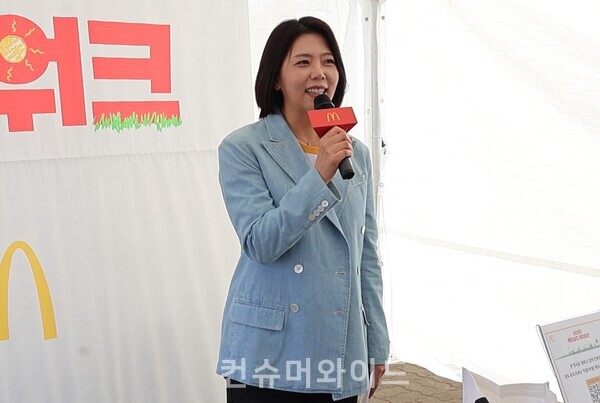 한국맥도날드 김기원 대표가 발언을 하고 있다. ⓒ컨슈머와이드 전휴성 기자