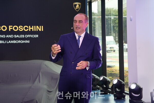 페데리코 포스치니 오토모빌리 람보르기니 마케팅·세일즈 총괄 책임자 ⓒ컨슈머와이드 전휴성 기자