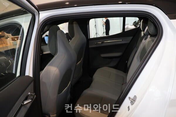 볼보 EX30 CC ⓒ컨슈머와이드 전휴성 기자